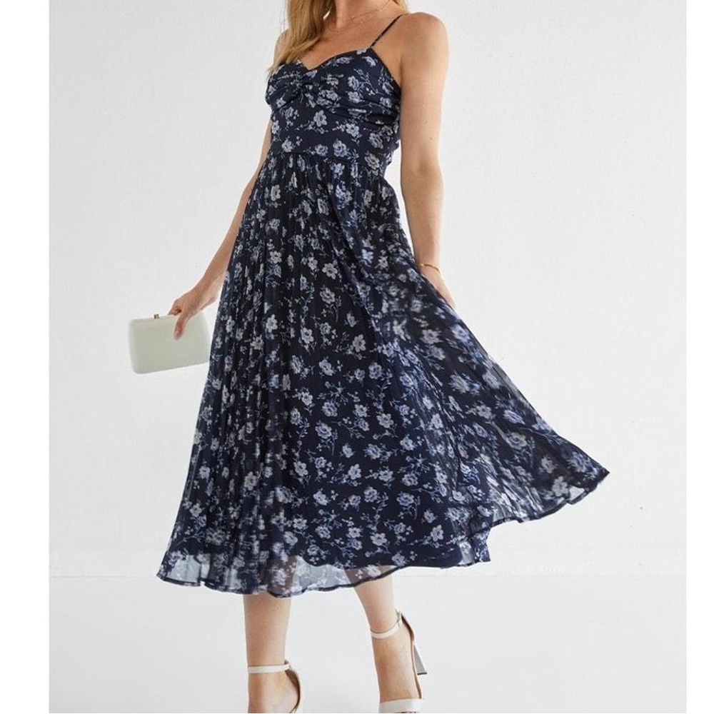 FRANCESCA'S Coquette Audrey Parks Lyla Navy Floral Pleated Midi Dress Size XS